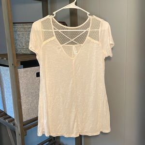 Womens short sleeve tee shirt. Size M